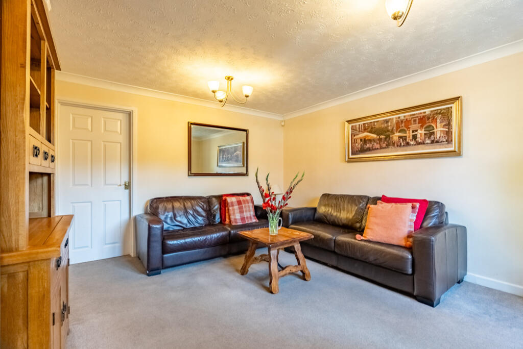 Additional image 13 of Regent Close, St. Albans, Hertfordshire, AL4