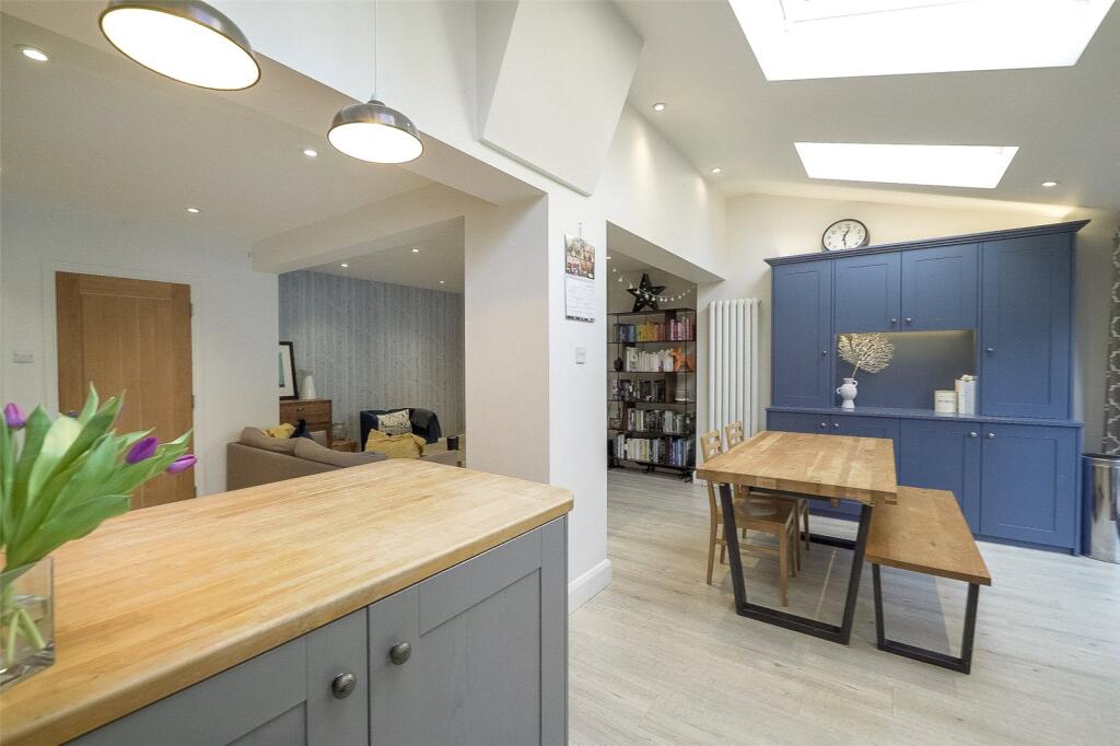 Additional image 17 of Dickens Close, St. Albans, Hertfordshire, AL3