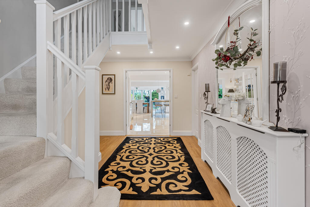 Additional image 14 of The Drive, Welwyn, Hertfordshire, AL6