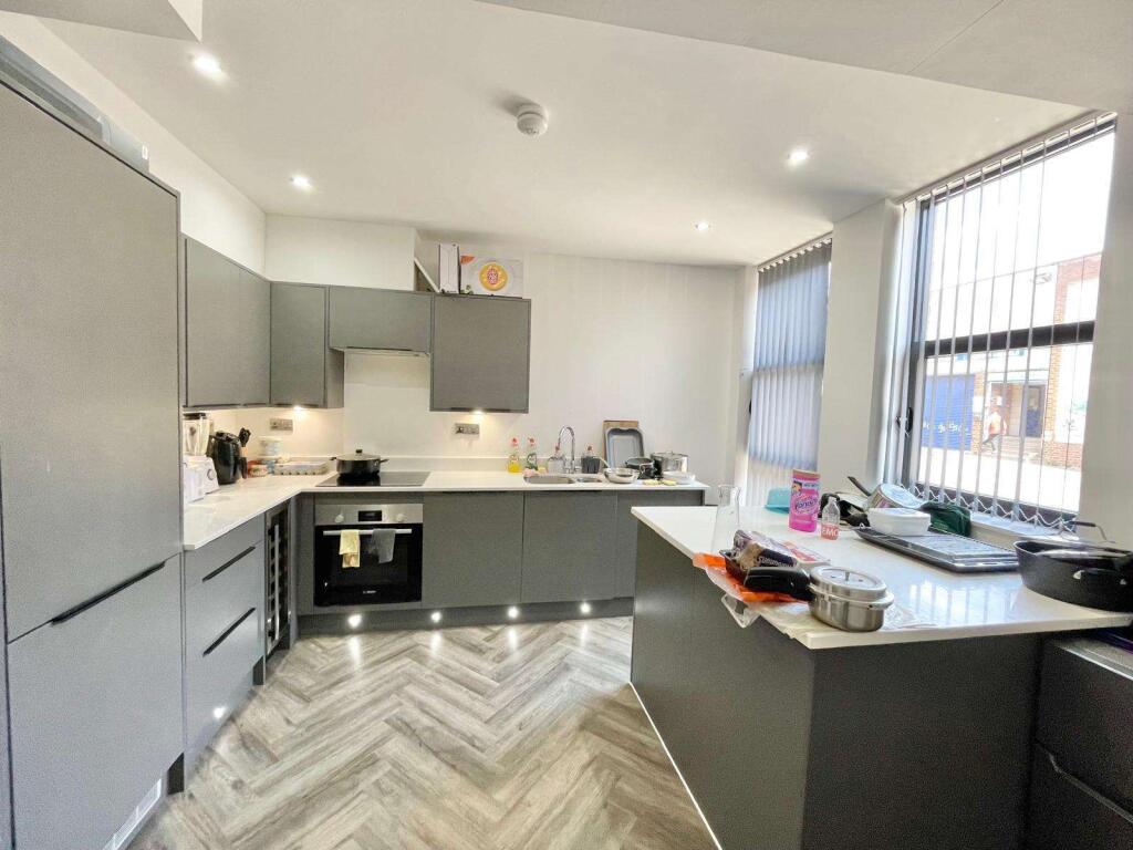 Additional image 5 of Newhall Hill