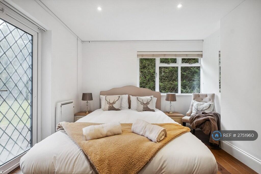 Additional image 6 of Darby Drive, Welwyn, AL6