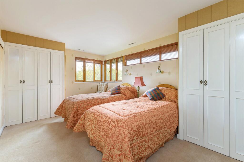 Additional image 18 of Pie Garden, Flamstead, St. Albans, Hertfordshire, AL3