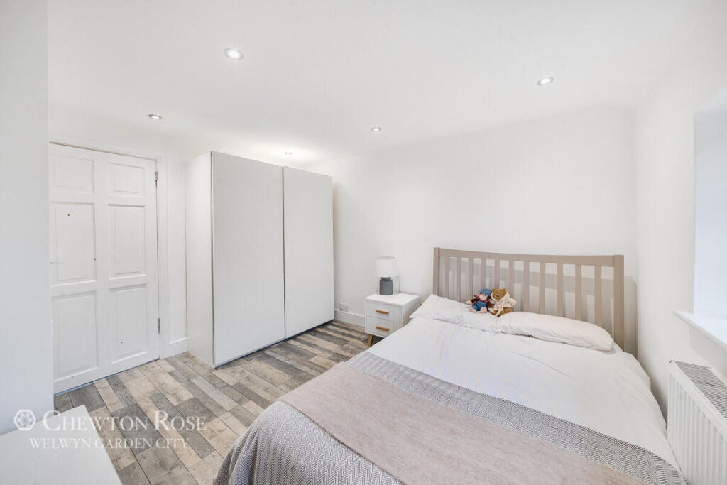 Additional image 26 of Manor Road, ST ALBANS