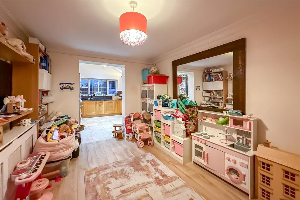 Additional image 25 of Magnolia Close, Park Street, St. Albans, Hertfordshire, AL2