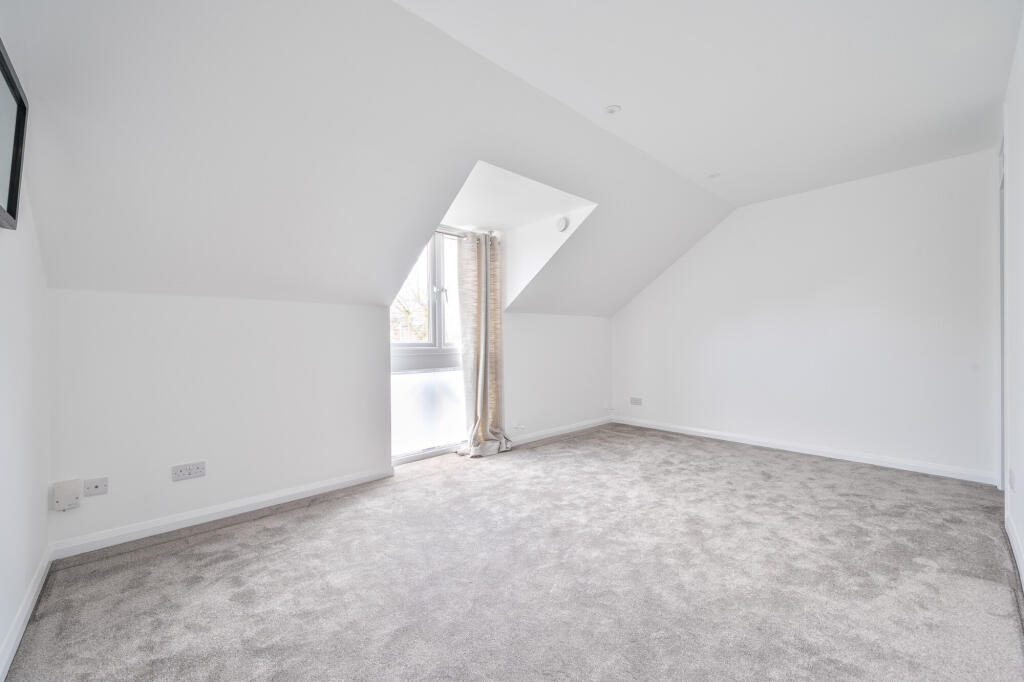 Additional image 9 of Station Road, Harpenden, AL5