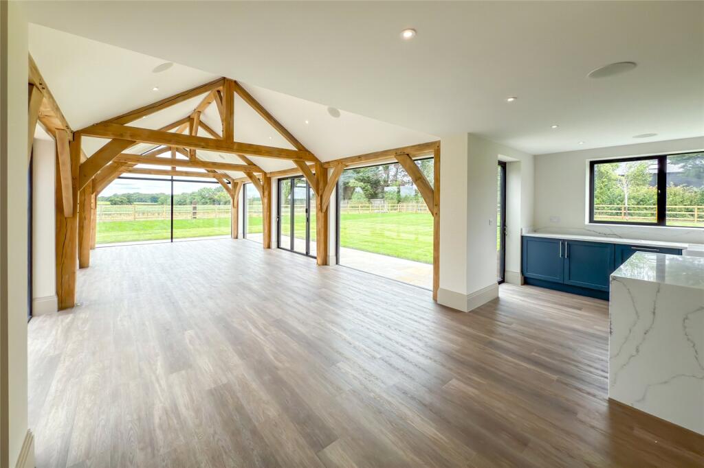 Additional image 18 of Sherlocks End House, Kennel Lane, Kinsbourne Green, Harpenden, Hertfordshire, AL5