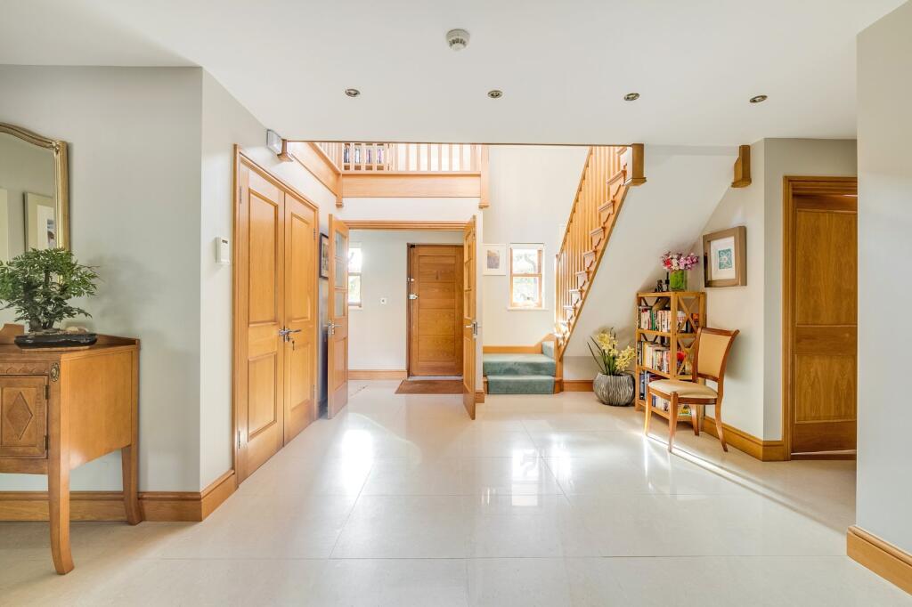 Additional image 3 of Oaklea, Oaklands, Welwyn, Hertfordshire, AL6