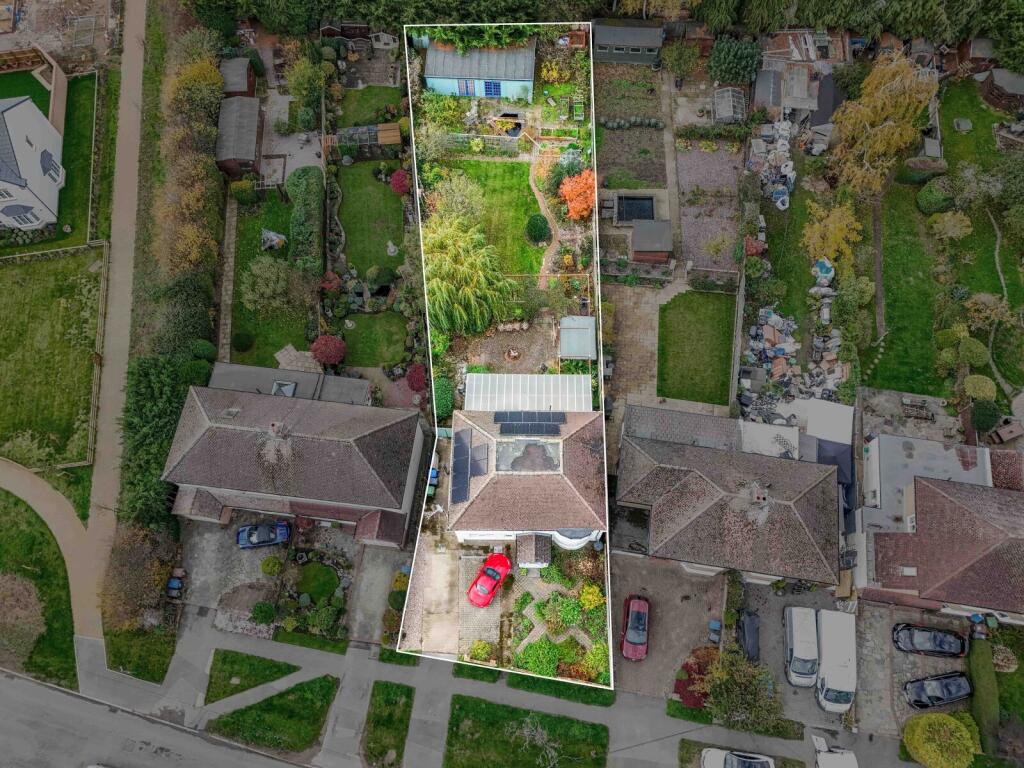 Additional image 26 of Bullens Green Lane, Colney Heath, St. Albans, Hertfordshire, AL4