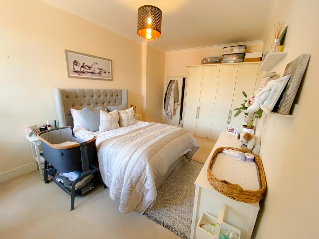 Additional image 5 of Beningfield Drive, London Colney, St. Albans