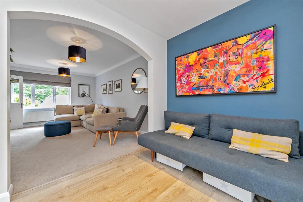 Additional image 5 of South Close, St. Albans