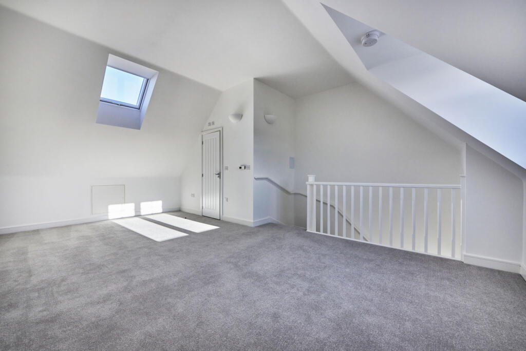 Additional image 11 of Falcon Way, St. Albans, Hertfordshire, AL4