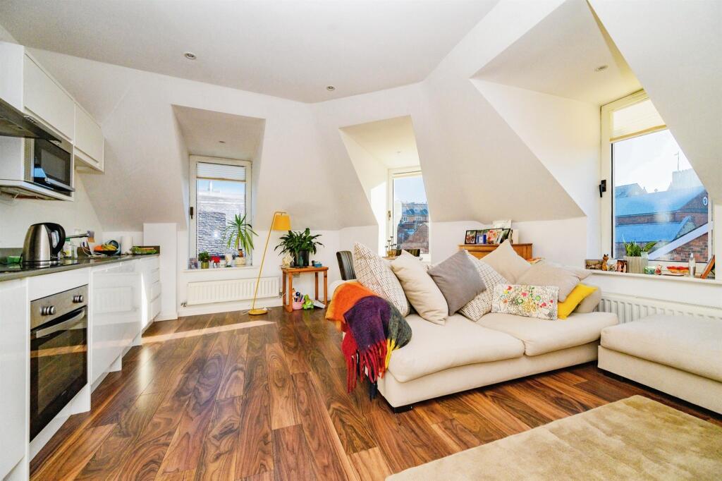 Additional image 3 of Lower Dagnall Street, St. Albans