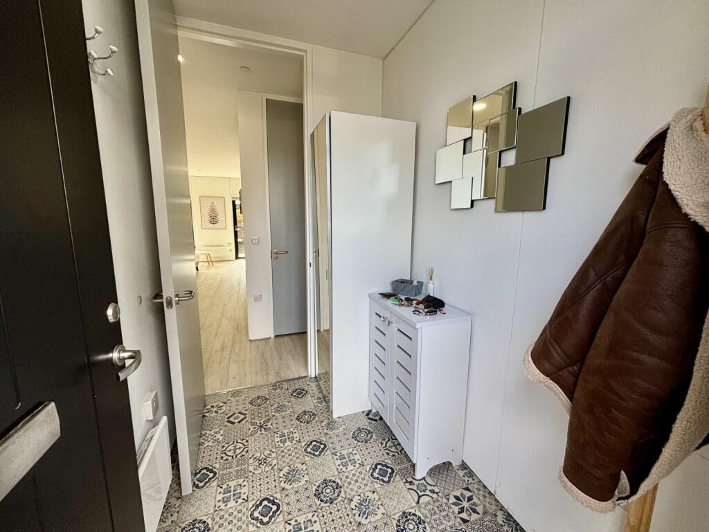 Additional image 17 of South Loop Park, Birmingham, West Midlands, B16