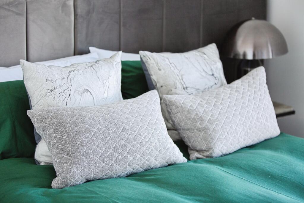 Additional image 11 of The Bank Tower 2, Birmingham