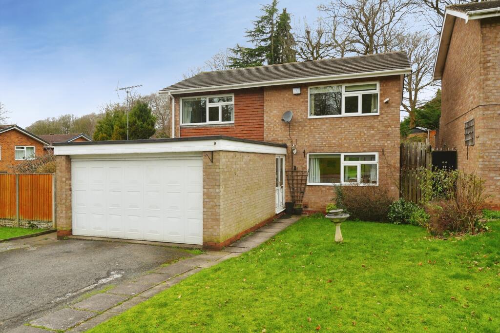 Niall Close, Edgbaston, B15