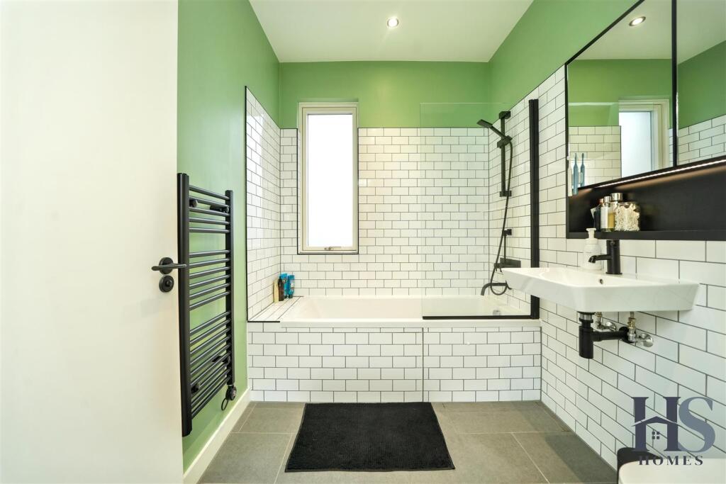 Additional image 21 of South Loop Park