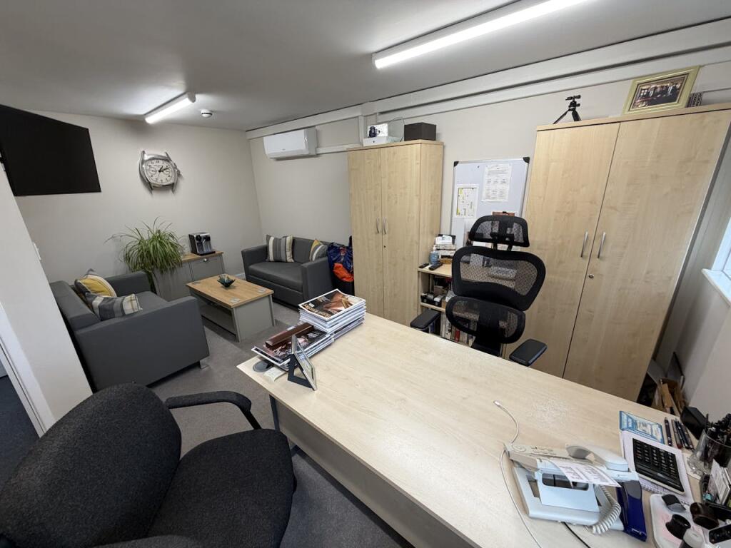 Additional image 7 of Ground Floor, Unit 91, High Street, Harborne, Birmingham, B17 9TR