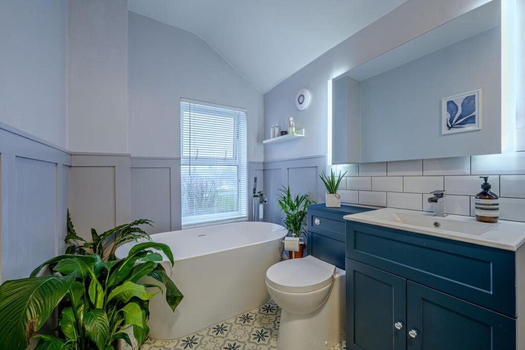 Additional image 18 of Hampton Court Road, Birmingham