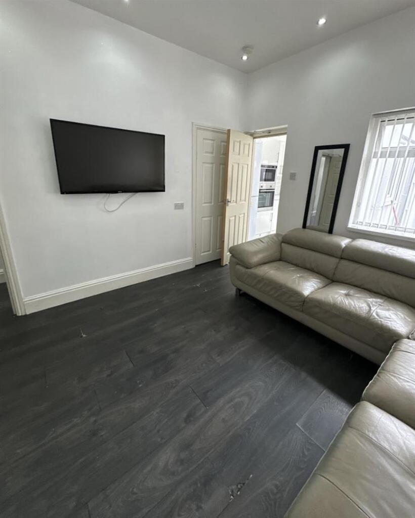 Mostyn Road, Edgbaston