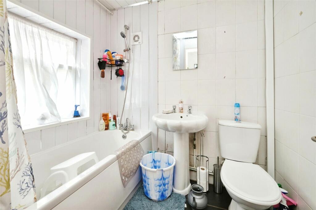 Additional image 9 of Oldknow Road, Birmingham, West Midlands, B10