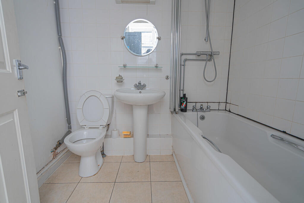 Additional image 12 of Yardley Wood Road, Moseley , Birmingham