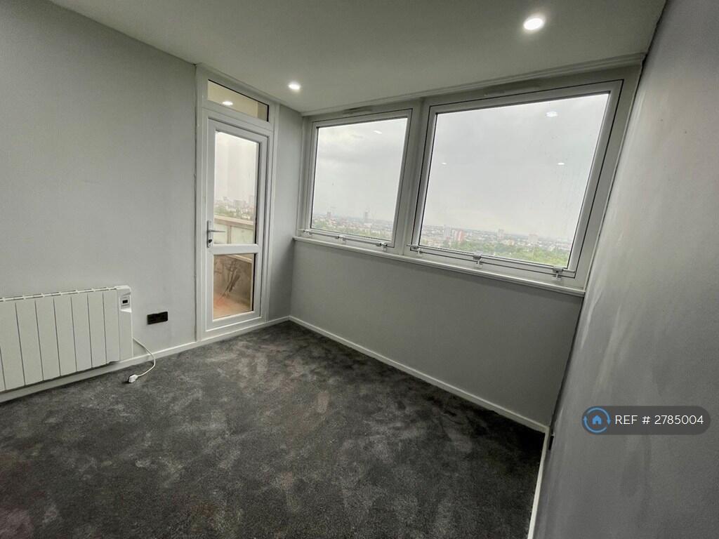 Additional image 12 of Warwick Crest, Birmingham, B15