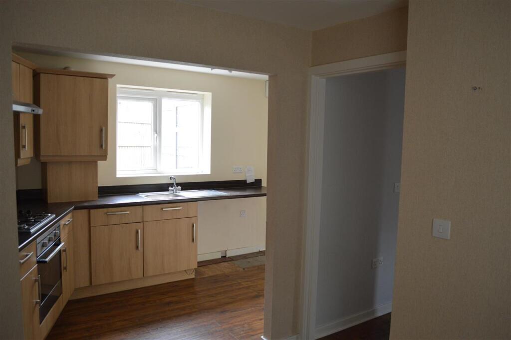 Additional image 10 of New Imperial Crescent, Tyseley, Birmingham