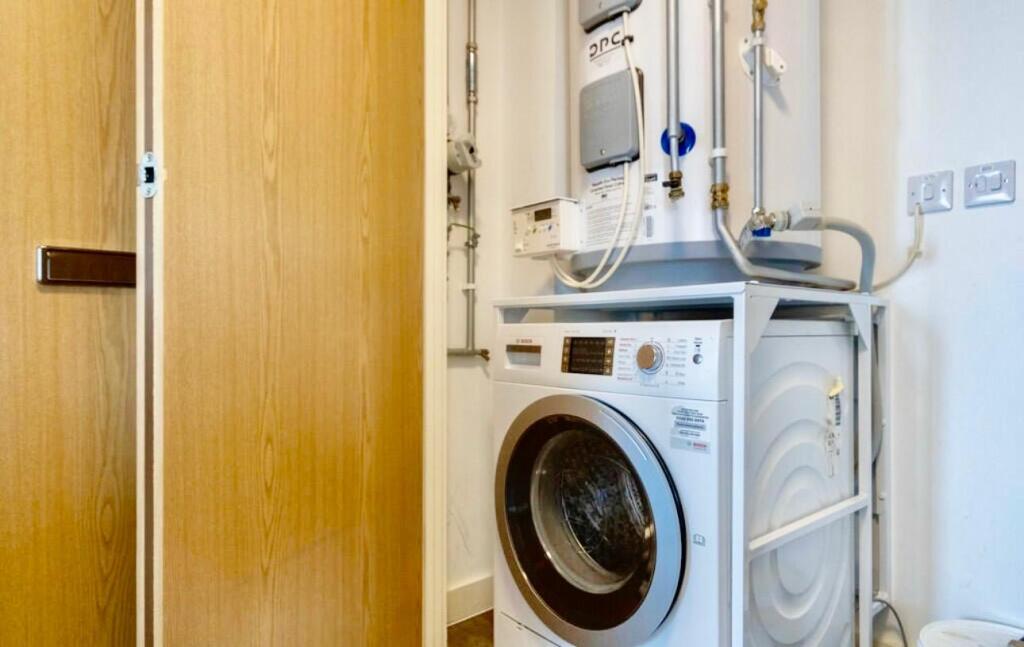 Additional image 11 of 3 BEDROOM PENTHOUSE- Lexington Gardens, Birmingham, B15