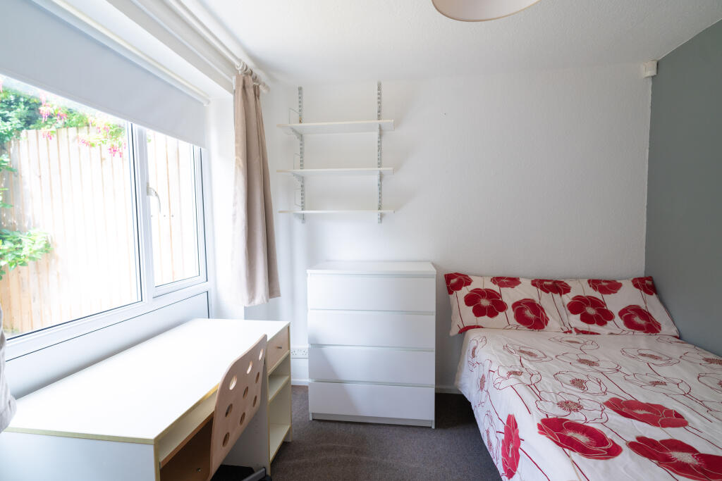 Additional image 5 of Leahurst Crescent - 5 bed, Harborne, West Midlands, B17