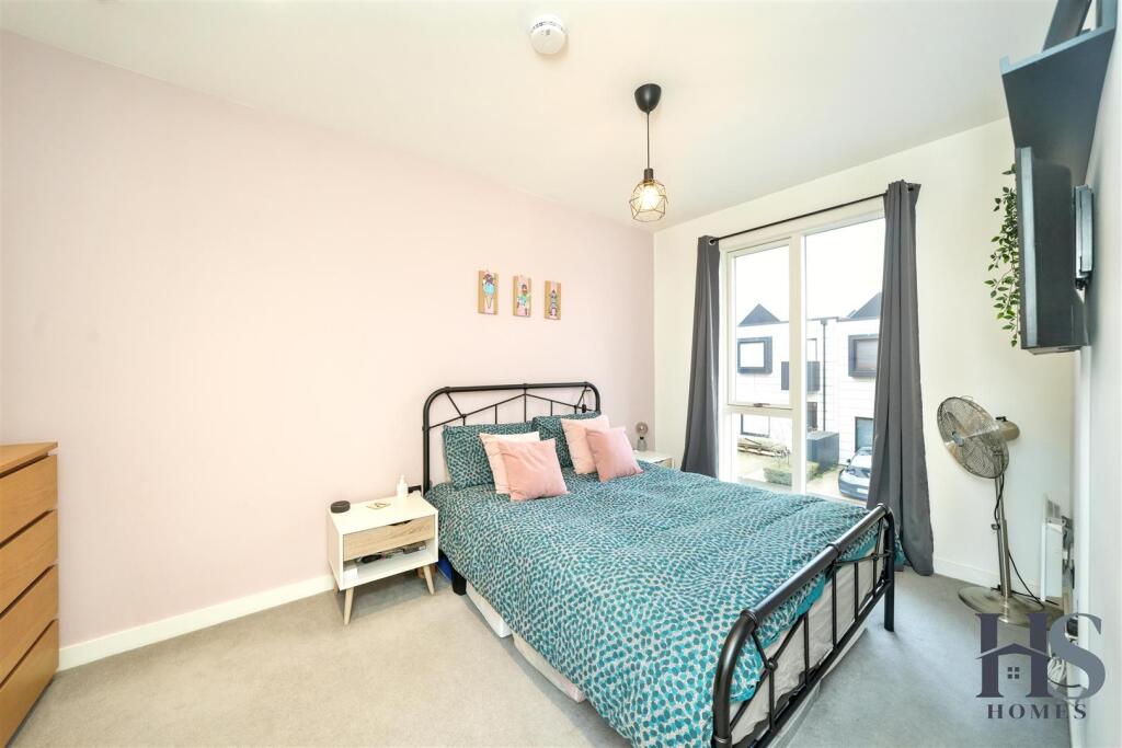 Additional image 14 of South Loop Park