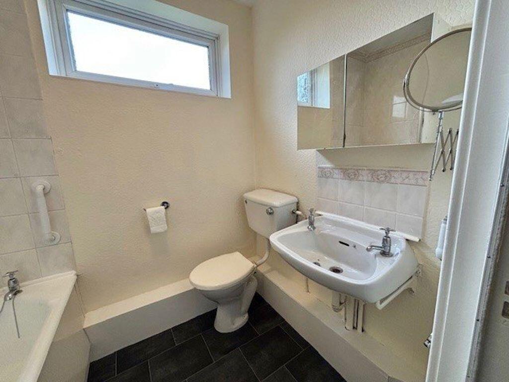 Additional image 9 of Bromford Park House, Moseley, B13 9YB