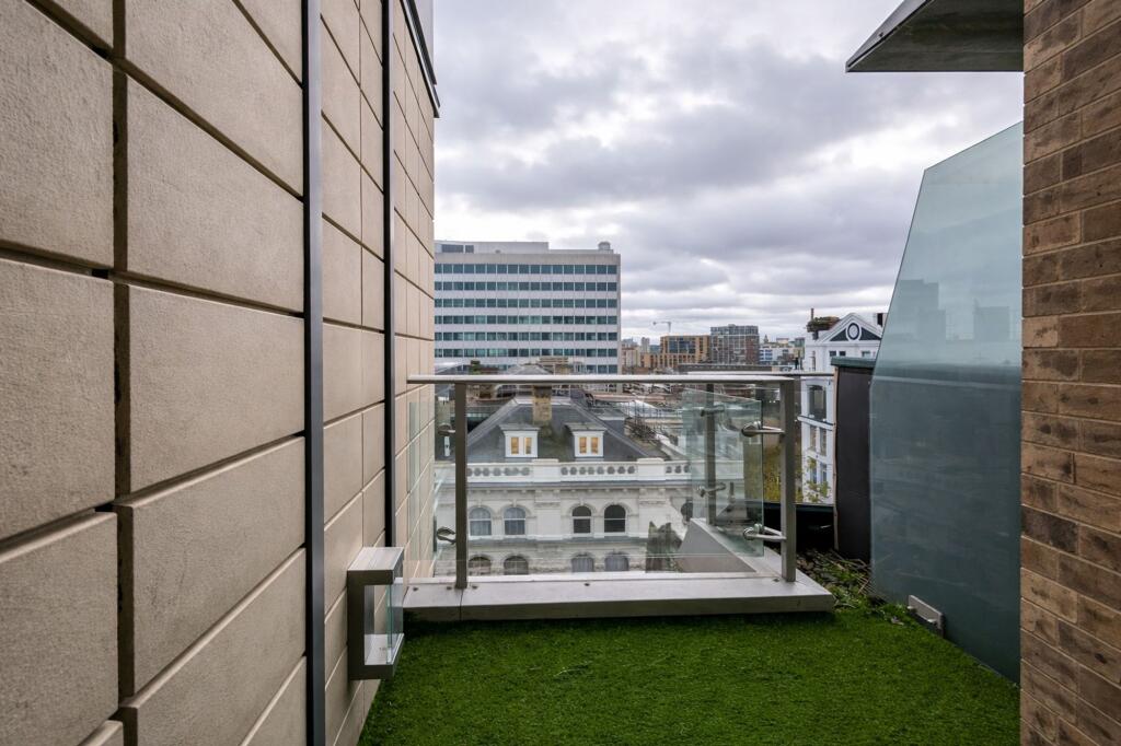 Additional image 10 of Temple Street, Temple House, B2