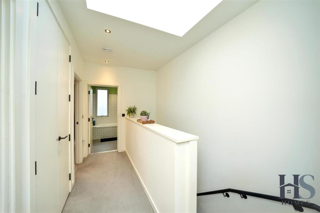 Additional image 23 of South Loop Park