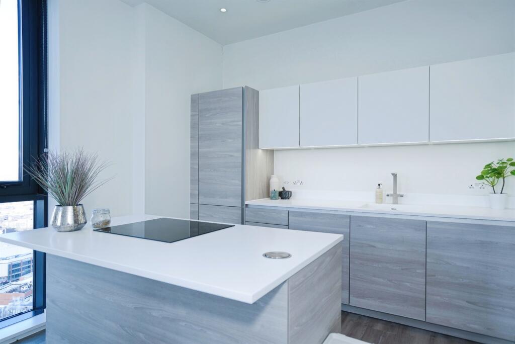 Additional image 13 of The Bank Tower 2, Birmingham