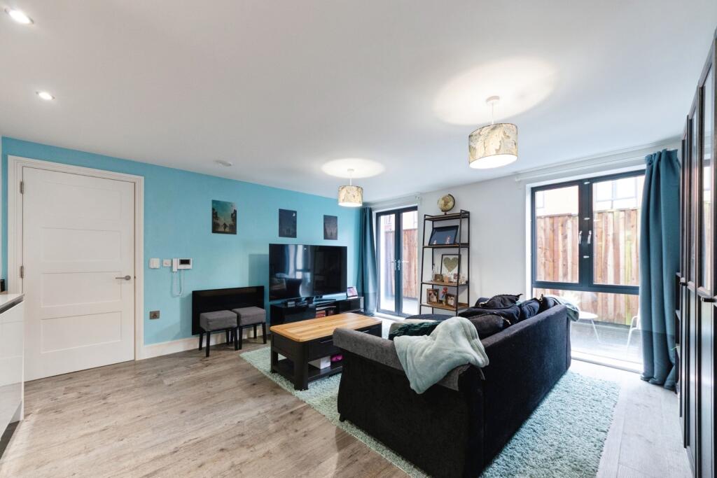 Additional image 19 of Alcester Road, Moseley, West Midlands, B13