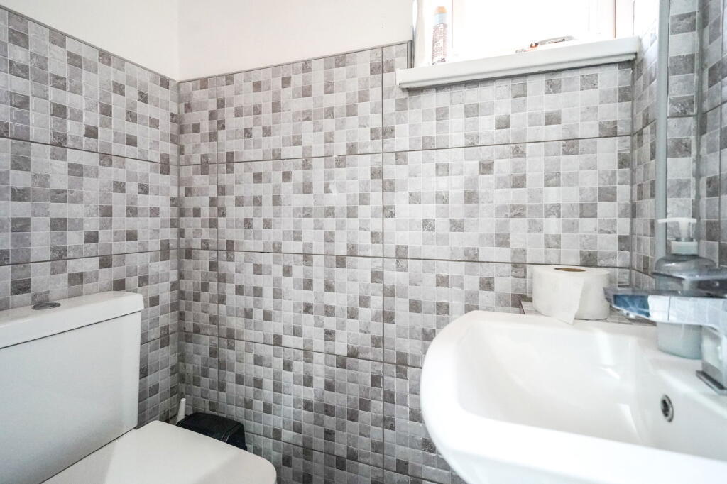 Additional image 8 of Yardley Wood Road, Billesley