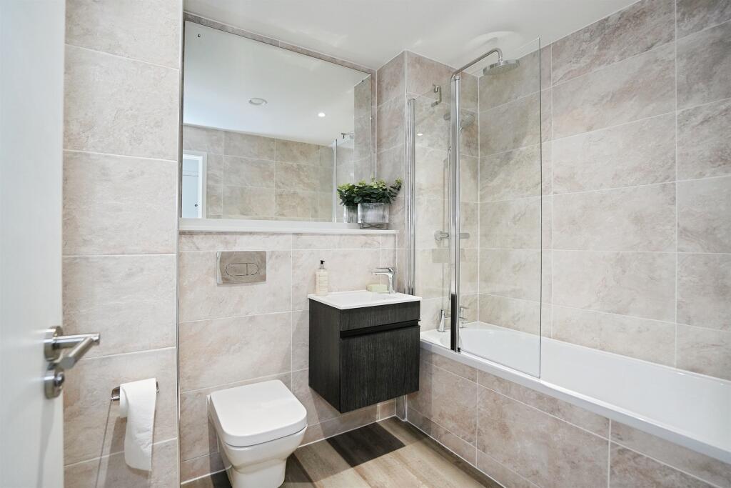 Additional image 7 of The Bank Tower 2, Birmingham