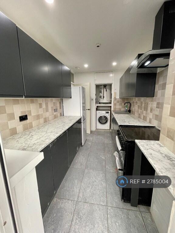 Additional image 5 of Warwick Crest, Birmingham, B15