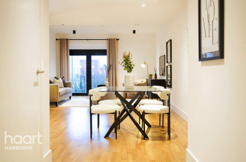 Additional image 13 of South Loop Green, Birmingham