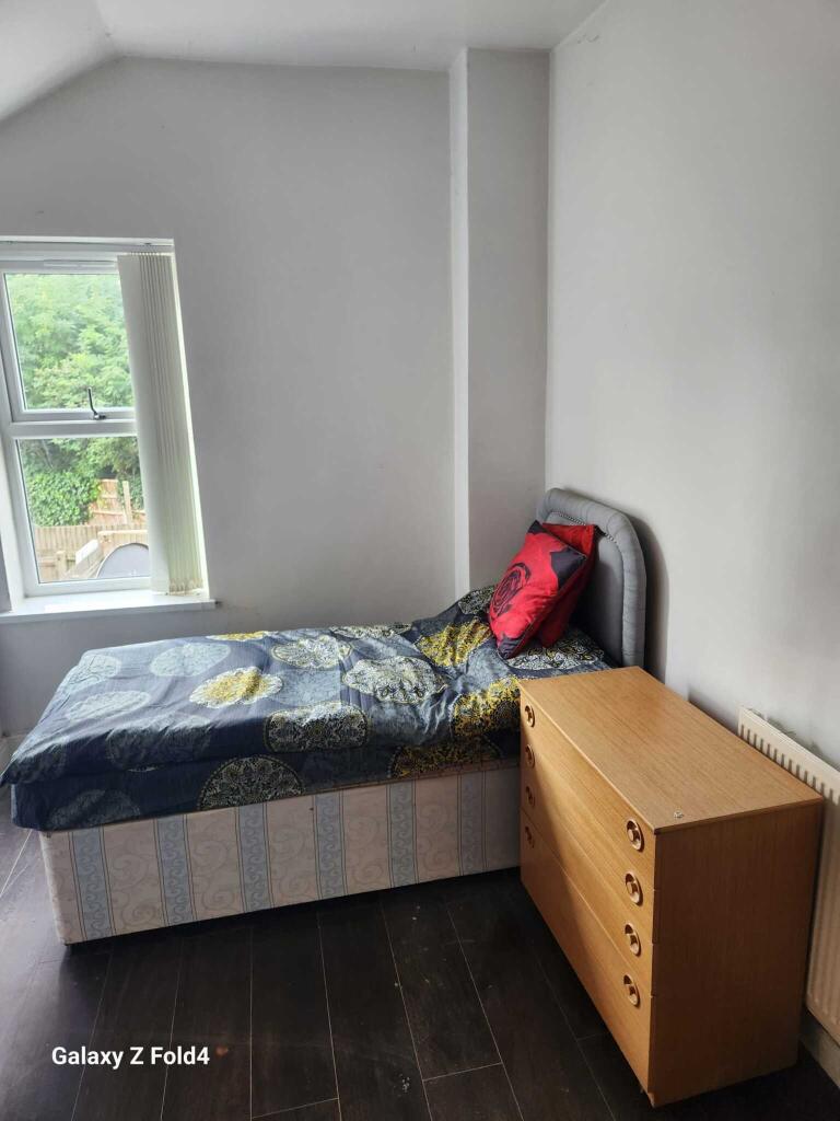 Additional image 2 of Room 2 , Frederick Rd B11 4JS