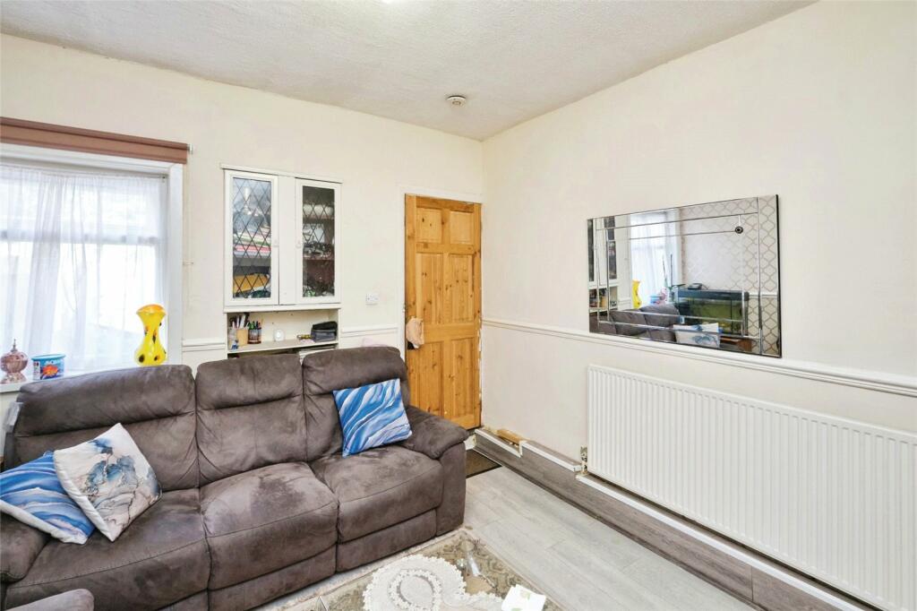 Additional image 4 of Oldknow Road, Birmingham, West Midlands, B10