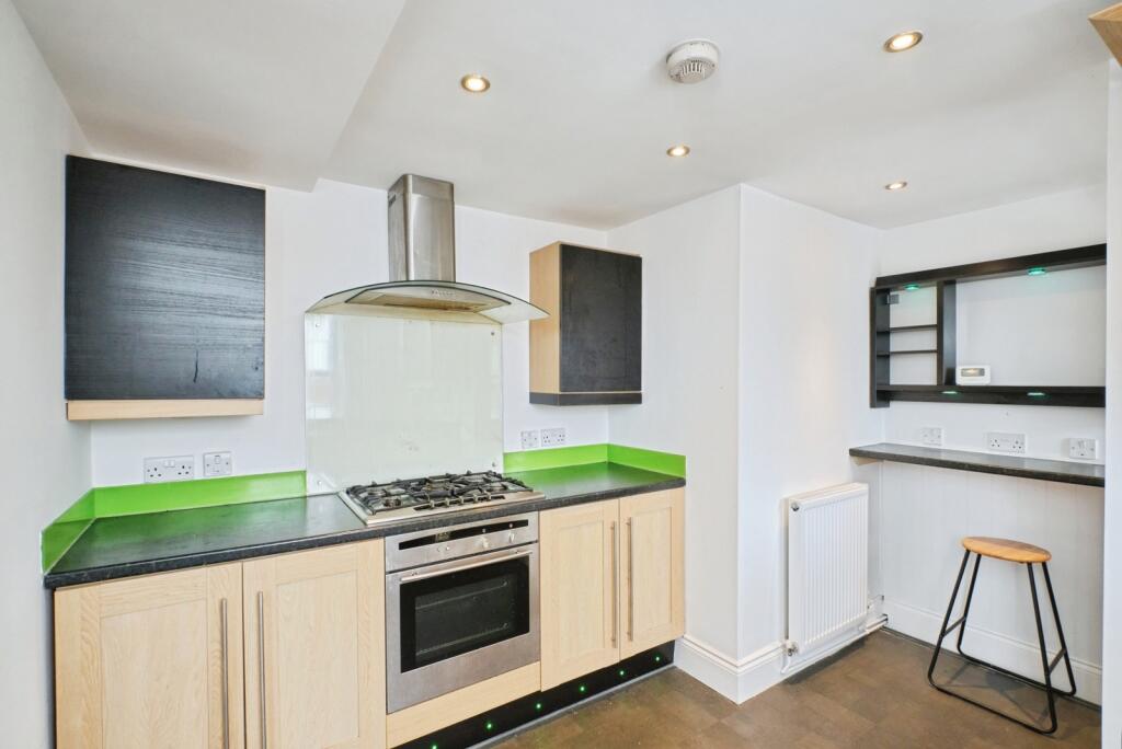 Additional image 5 of Stirling Court, Stirling Road, Birmingham, West Midlands, B16