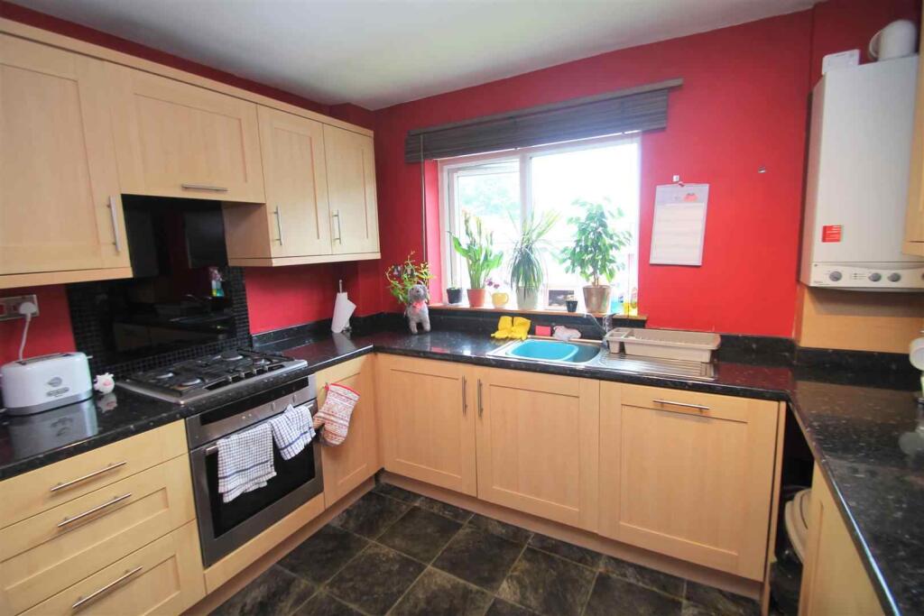 Additional image 4 of Leahurst Crescent, Harborne