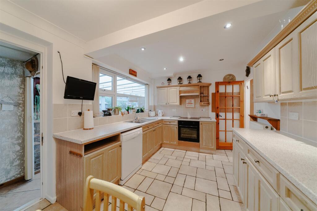 Additional image 5 of Southminster Drive, Kings Heath, Birmingham