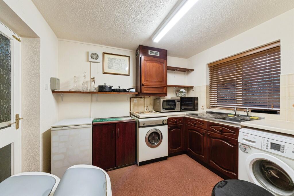 Additional image 15 of Hayfield Gardens, Birmingham