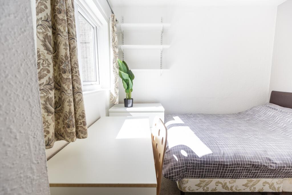 Additional image 10 of Bantock Way - 5 bed, Harborne, West Midlands, B17