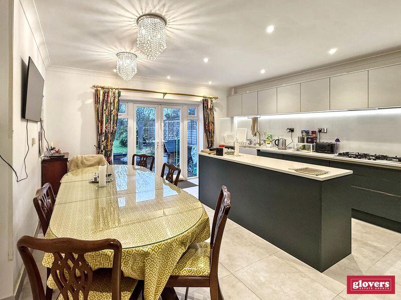 Additional image 7 of Elmfield Crescent, Moseley, Birmingham, B13