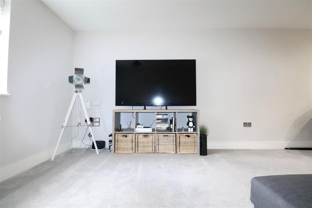 Additional image 4 of Wake Green Road, Birmingham