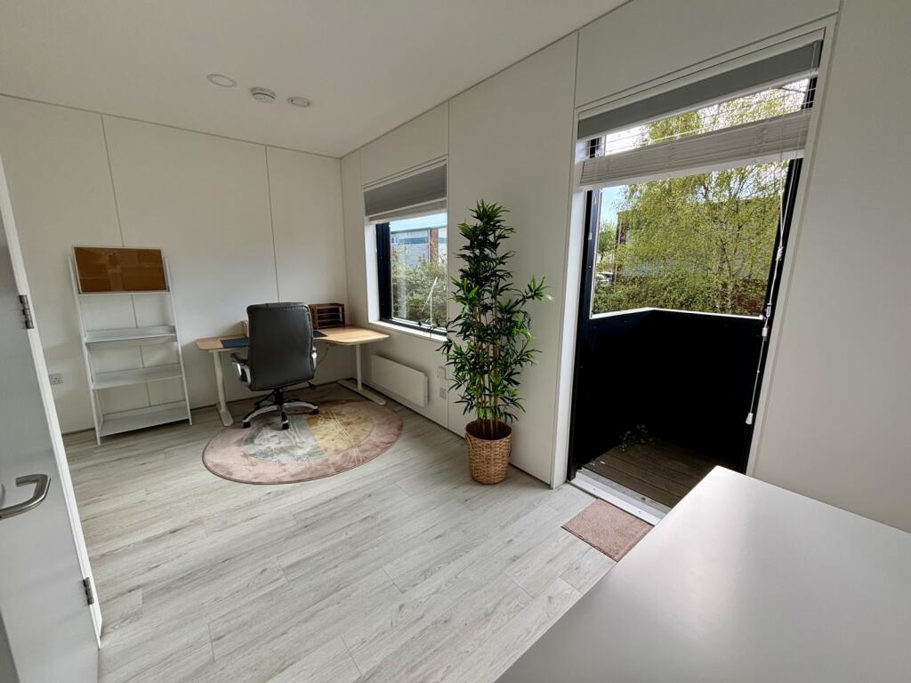 Additional image 9 of South Loop Park, Birmingham, West Midlands, B16