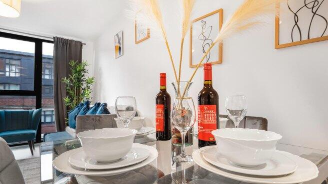 Additional image 8 of 262 Bradford Street